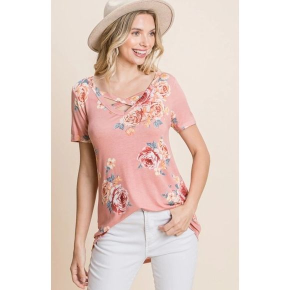 Coral Criss Cross Floral Top - Picture 4 of 5